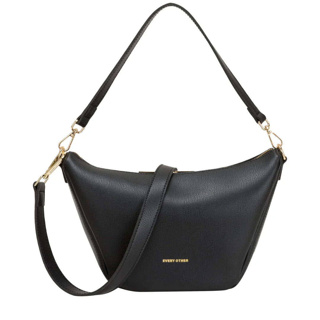 V-LINE SHOULDER BAG