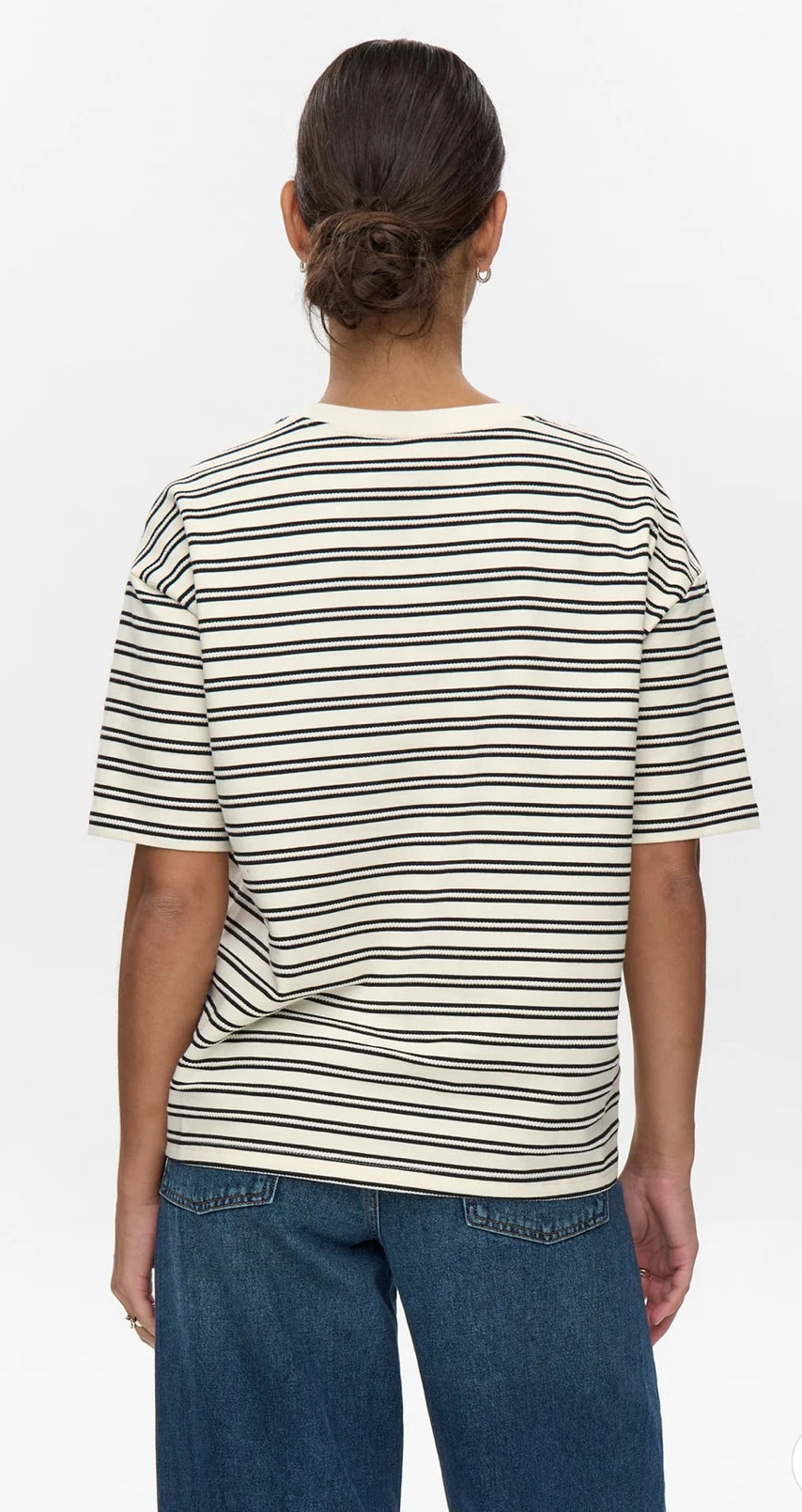 NUMACIE T-SHIRT