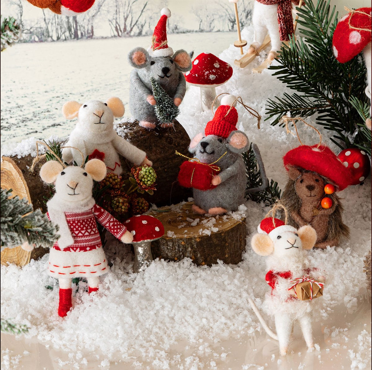 Festive Gifting Mice Felt Decoration Assorted