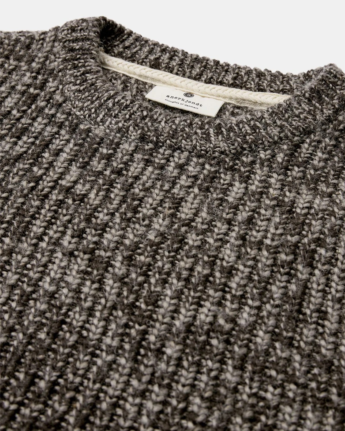 AKSUNE HEAVY CREW NECK