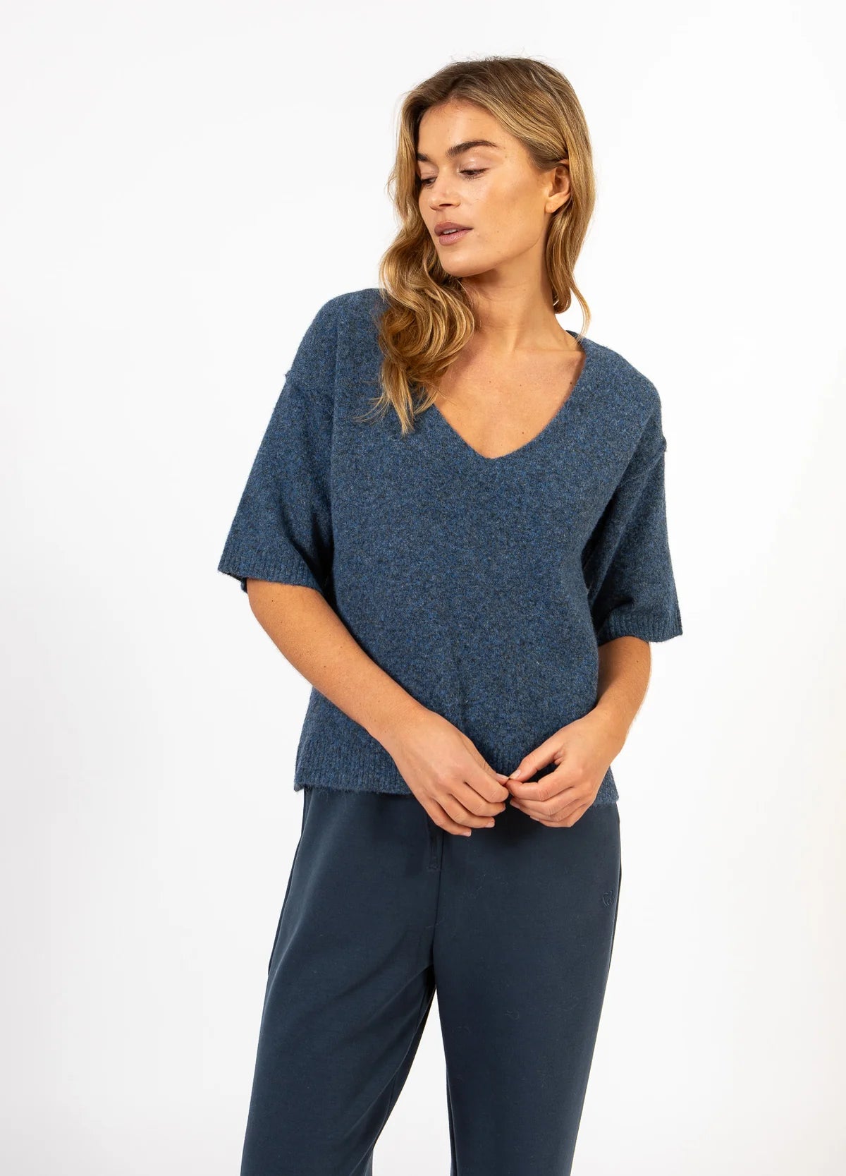 CC Heart EMERIE V-neck Sweater