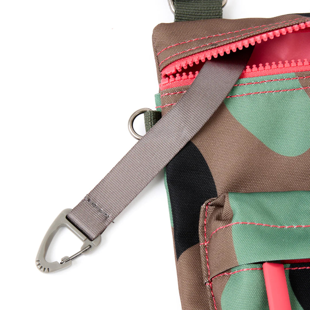 Chelsea B Recycled Bag - Medium