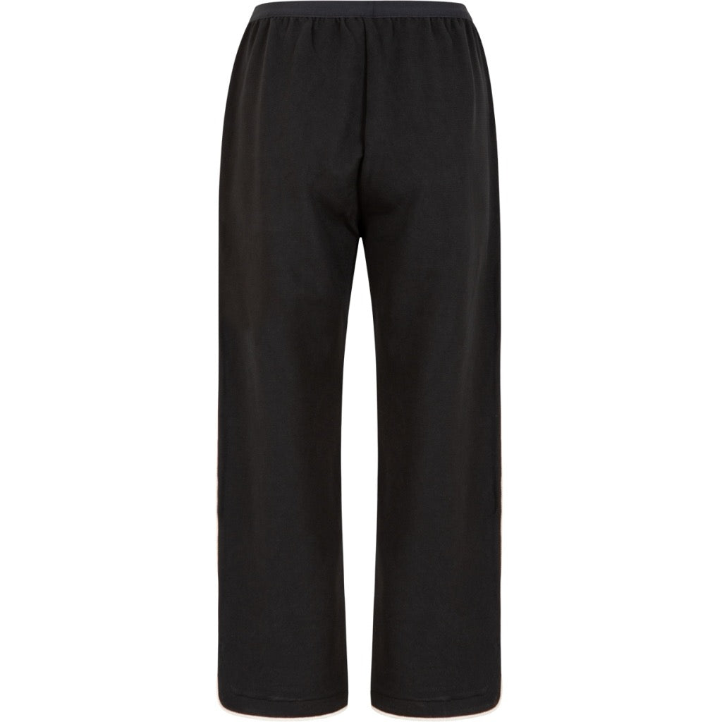 Pants with wide legs - SILLE fit