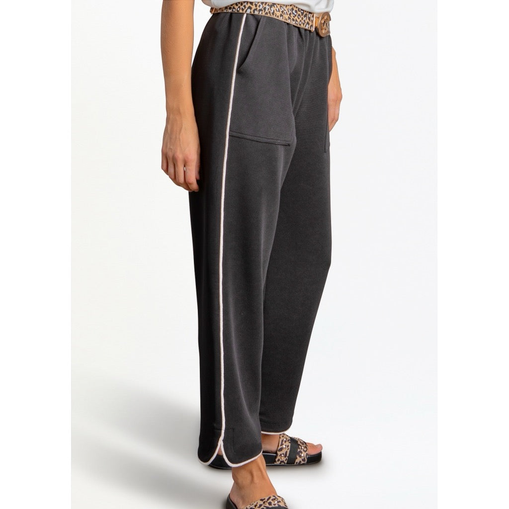 Pants with wide legs - SILLE fit