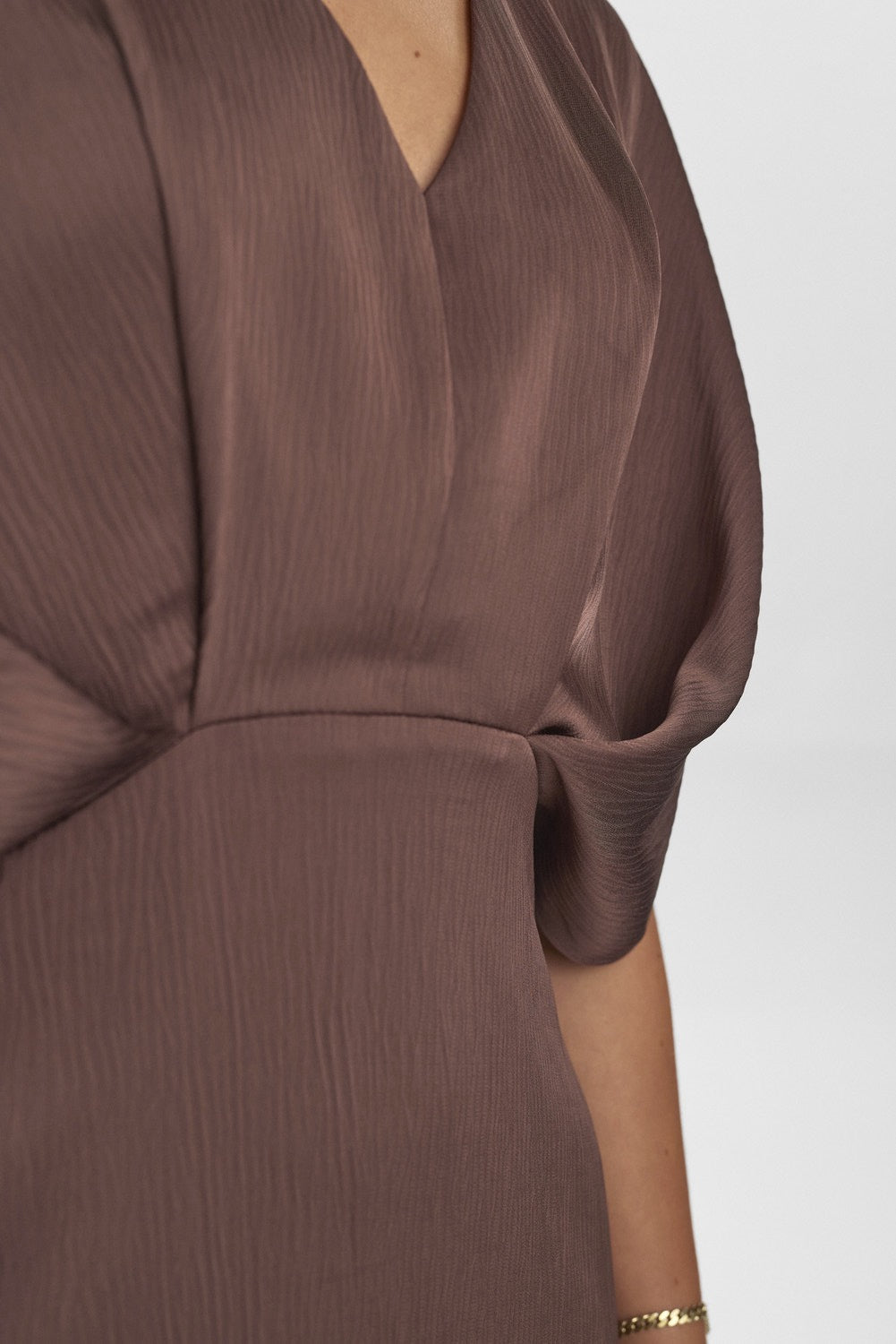 NUIVORY DRESS