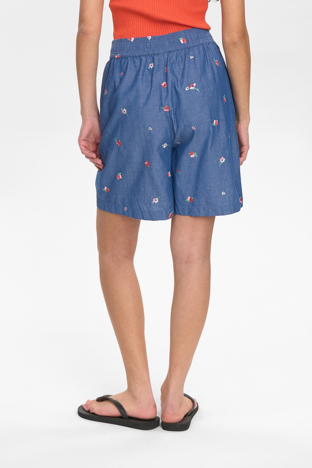 NUZIRA SHORTS