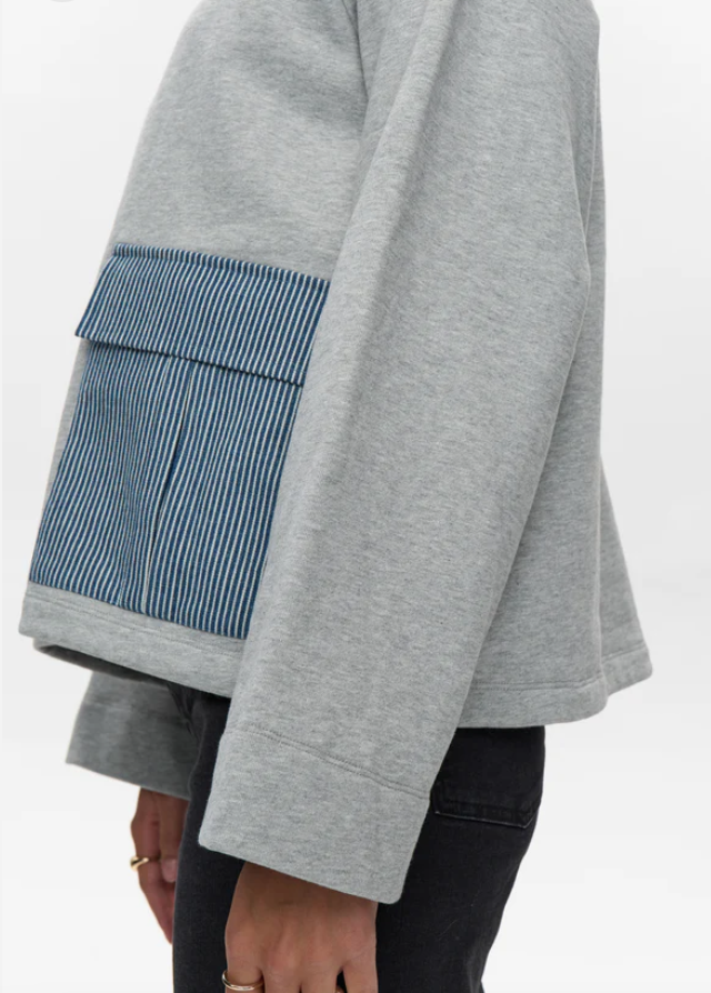 NUZHELLY SWEATSHIRT