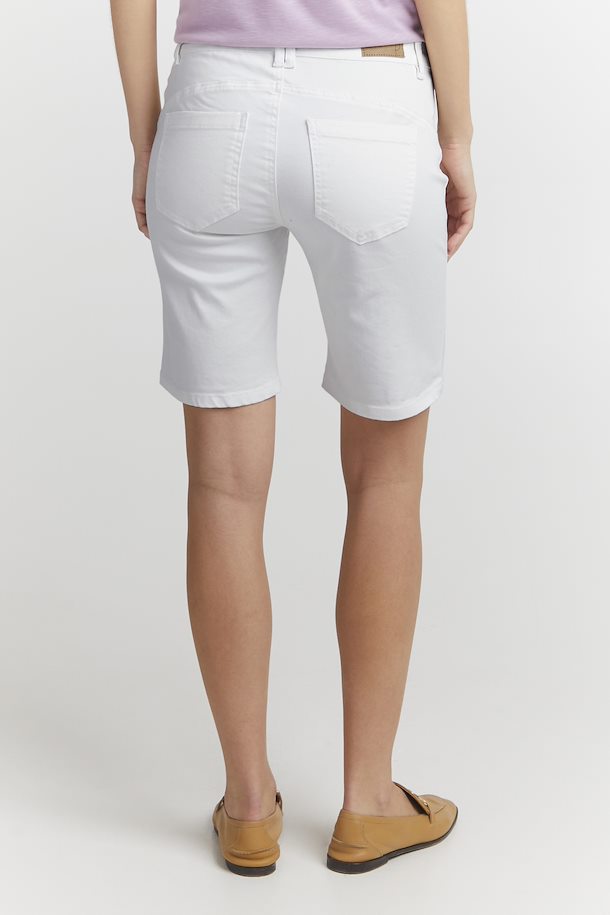 Casual Shorts - Blanc De Blanc