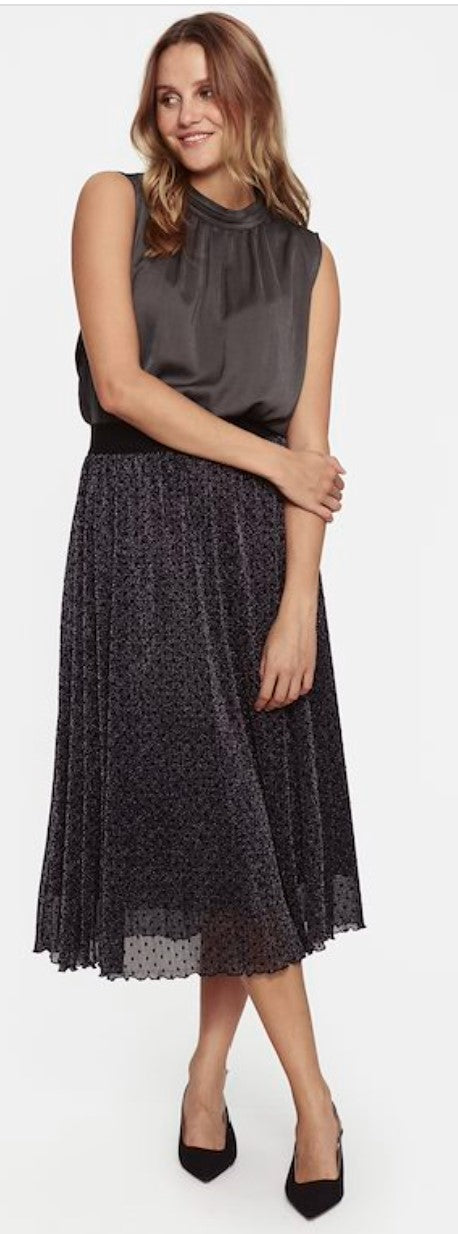 Raven Skirt - Black