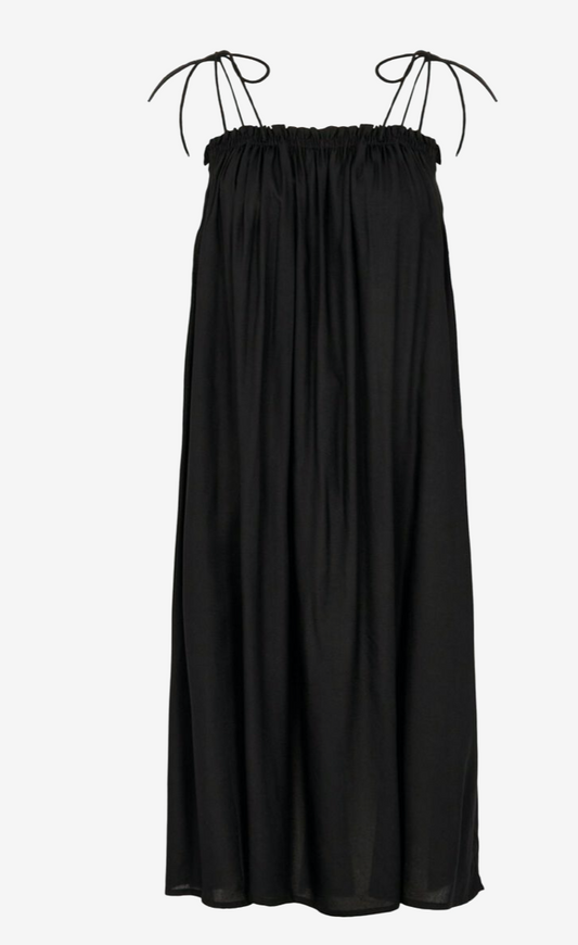 PCGLINDA STRAP DRESS - Black
