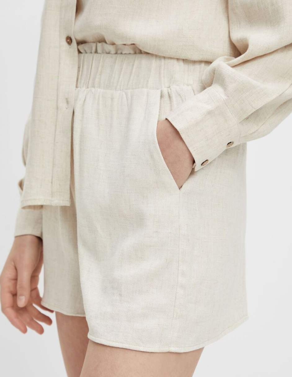 Viggi High Waist Shorts - Eggnog Melange