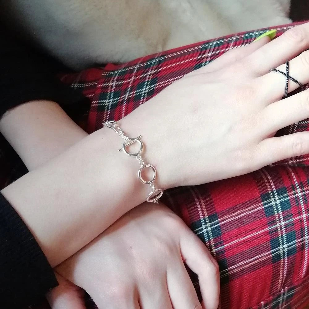 Oval chain T-bar clasp bracelet - Silver plated
