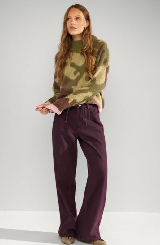 NUCAMU PULLOVER