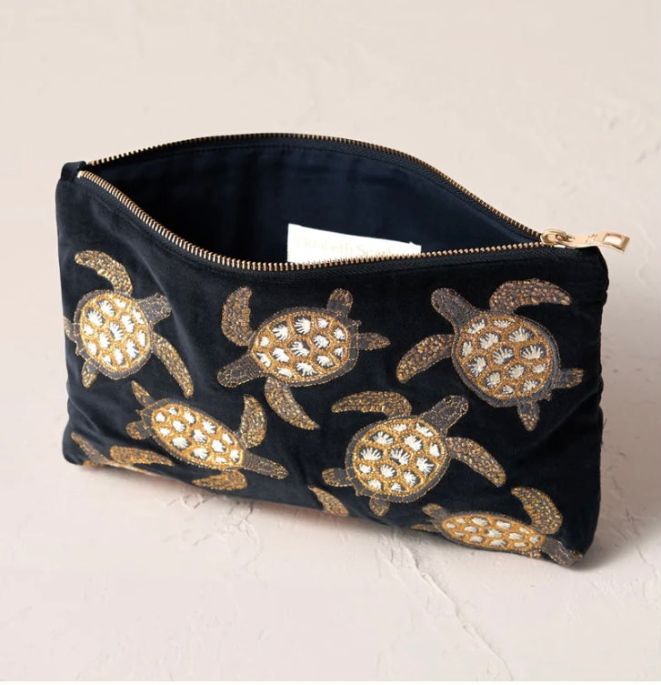 Turtle Conservation Velvet Everyday Pouch -Charcoal