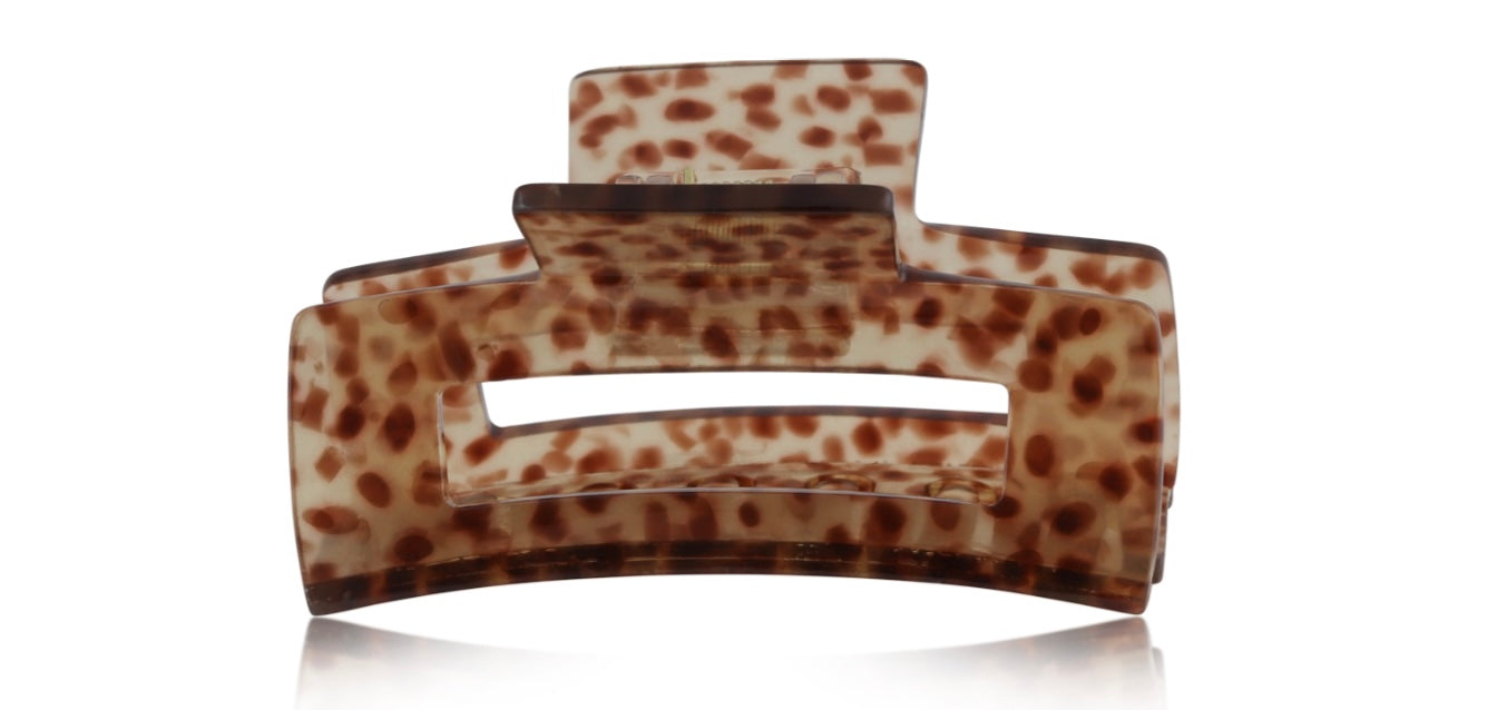 Marseille Resin Bulldog Hair Clip