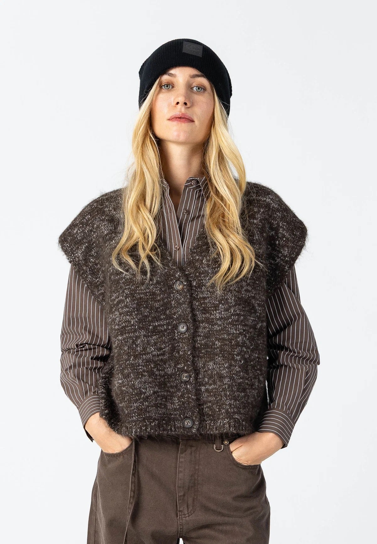 Boxy knit vest
