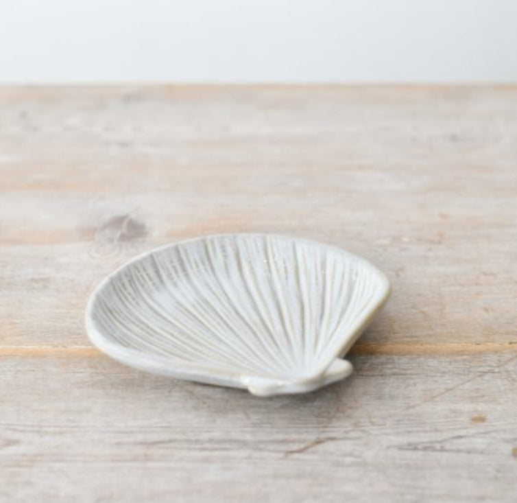 Porcelain Shell Dish, 13cm