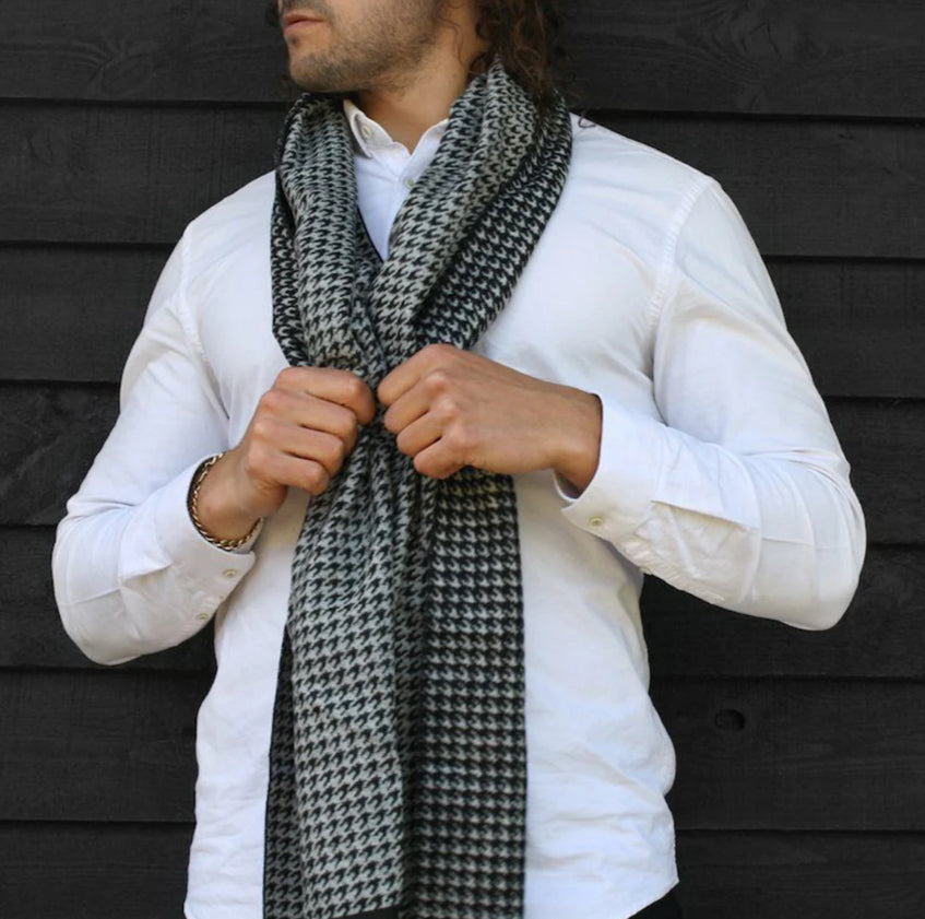 Classic Houndstooth Bamboo Scarf