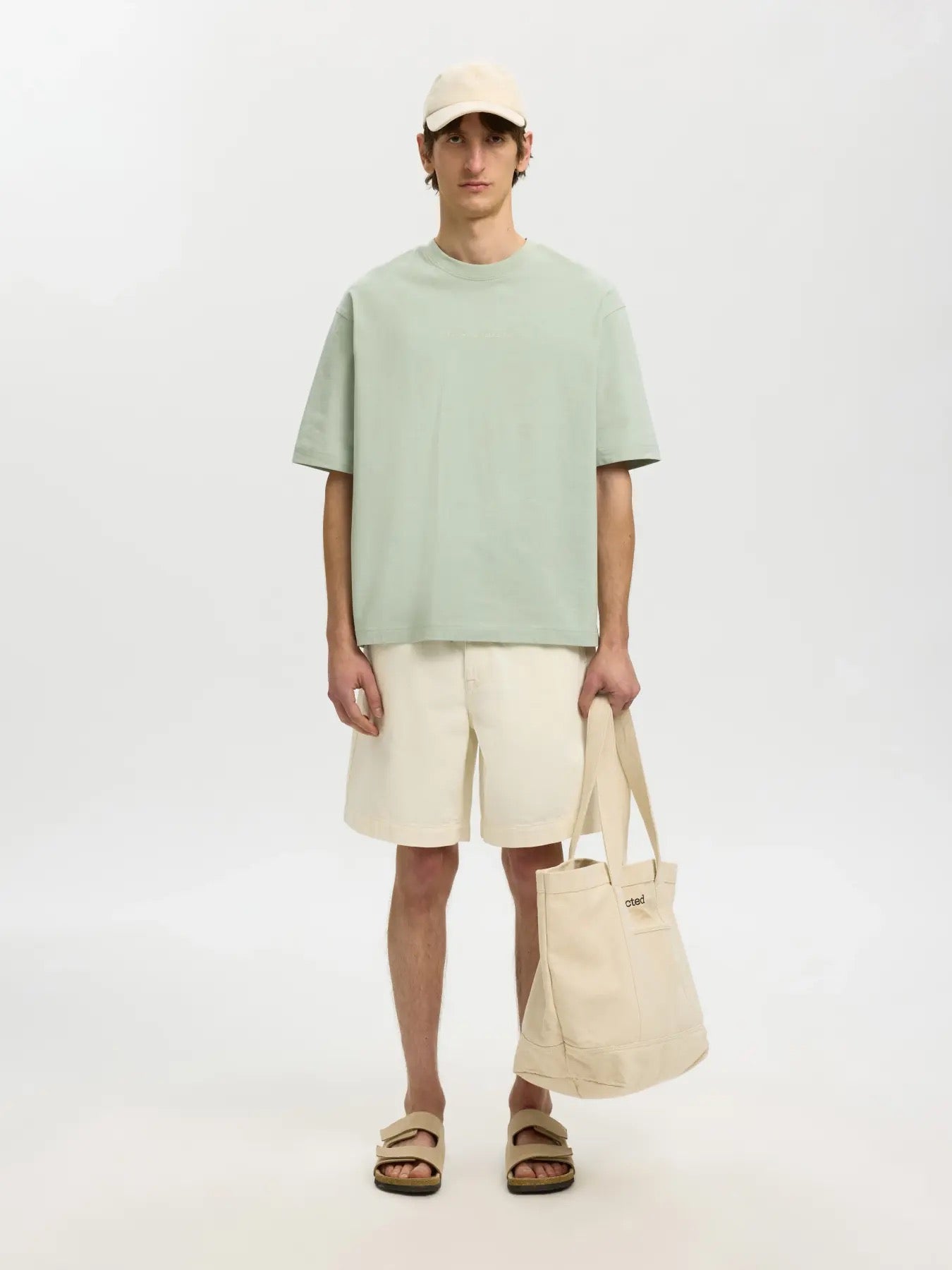 SLHRELAXNORMAN LICENSE SS TEE