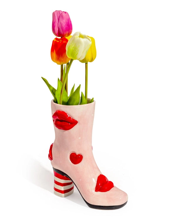 HEART AND LIPS BOOT CERAMIC VASE