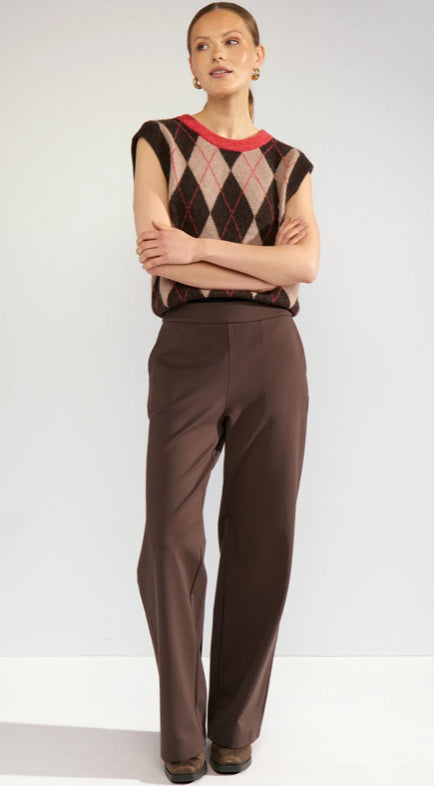 NUTIKLA VEST