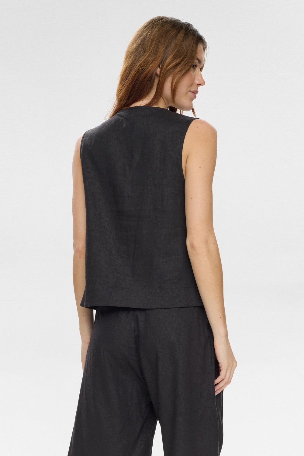 NUALANI VEST