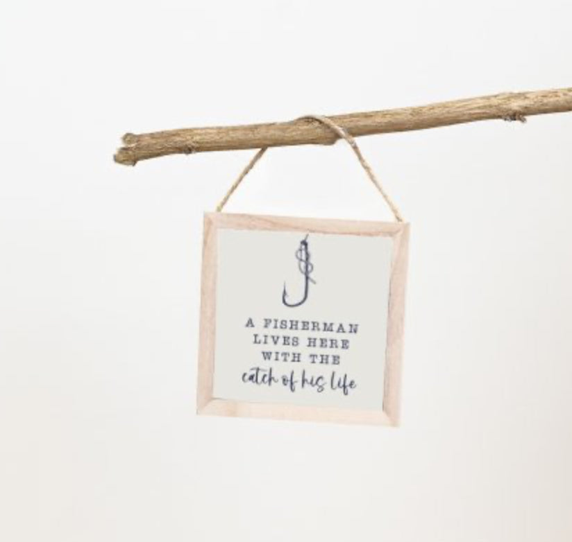 A Fisherman Lives Here Wooden Sign , 12cm