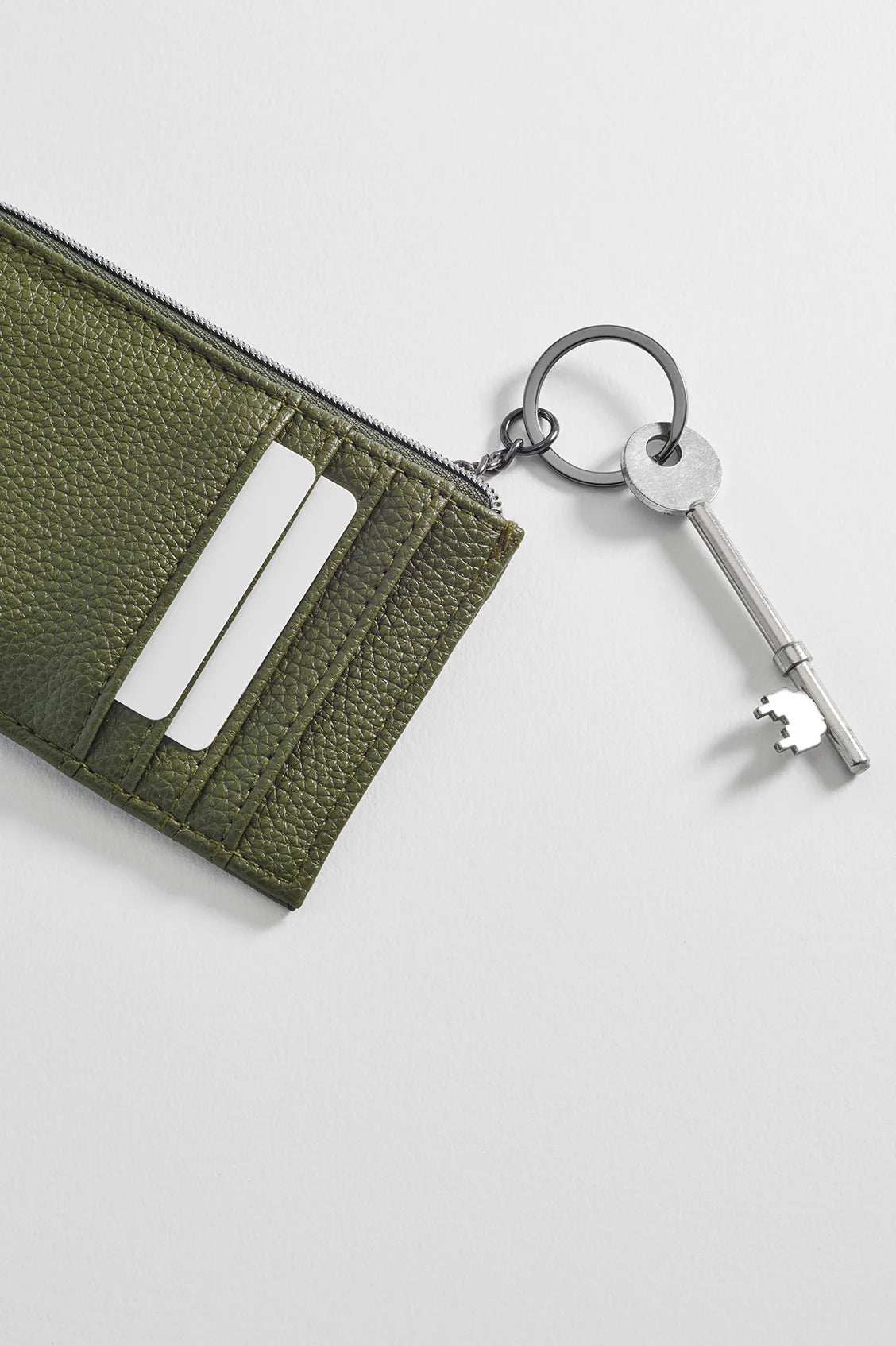 Mens Khaki Zipped Card Holder