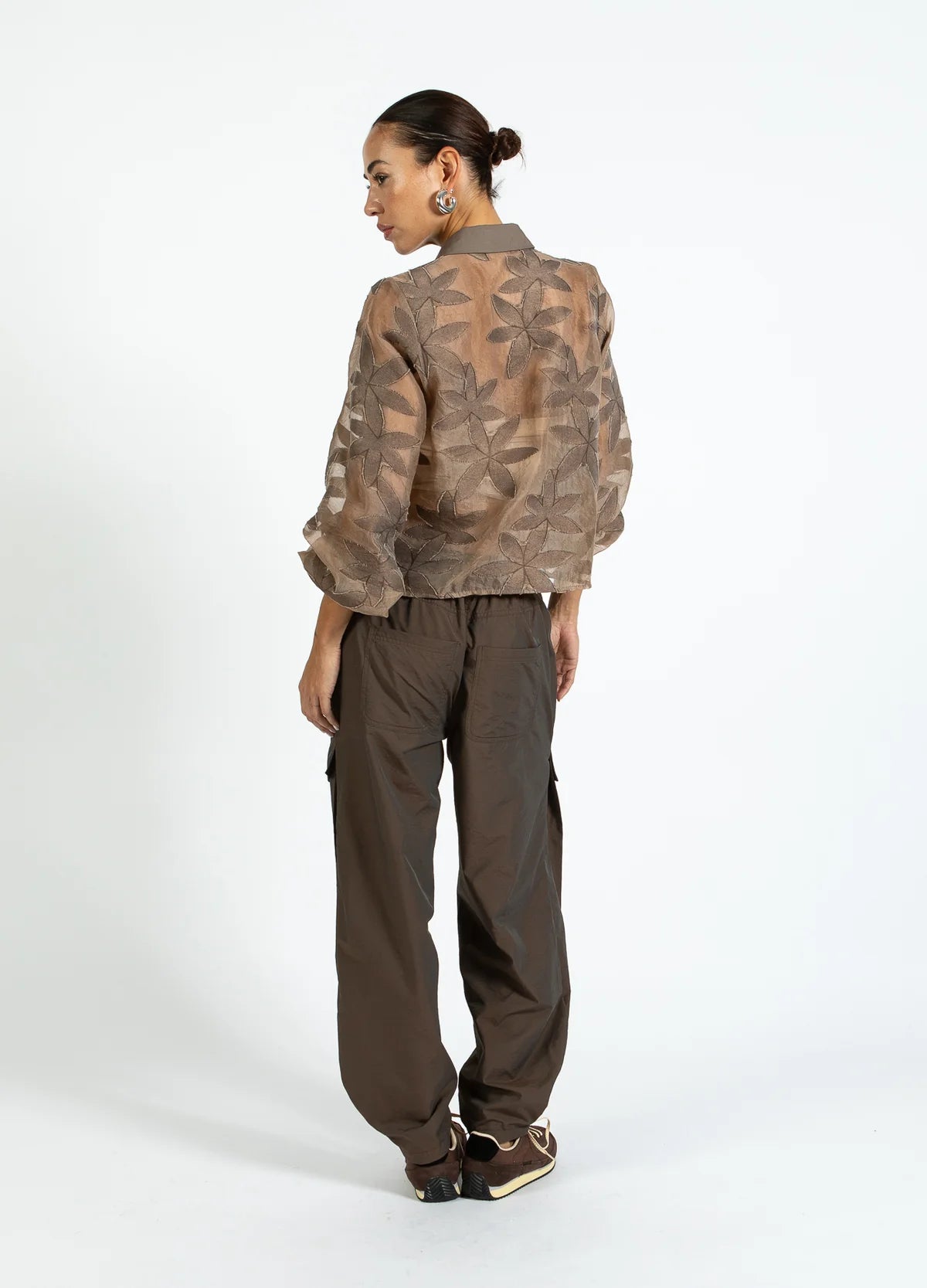 FLOWER STRUCTURE SHIRT - TAUPE SAND