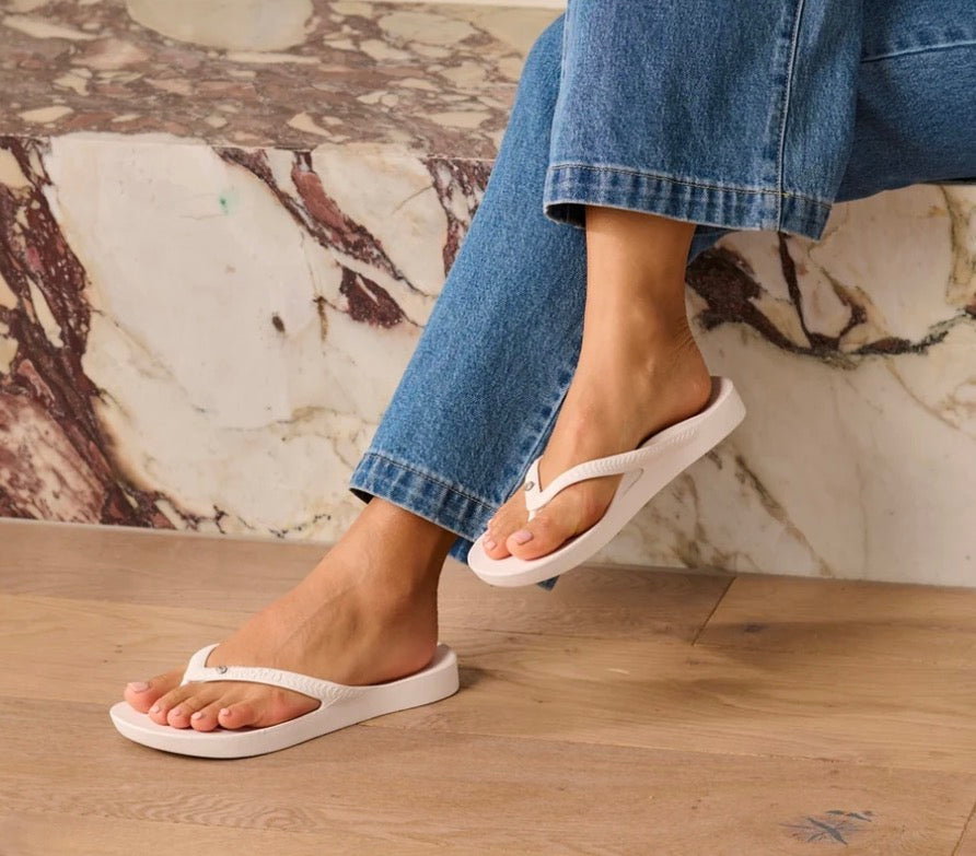 ARCHIES ARCH SUPPORT FLIP FLOPS - CRYSTAL WHITE