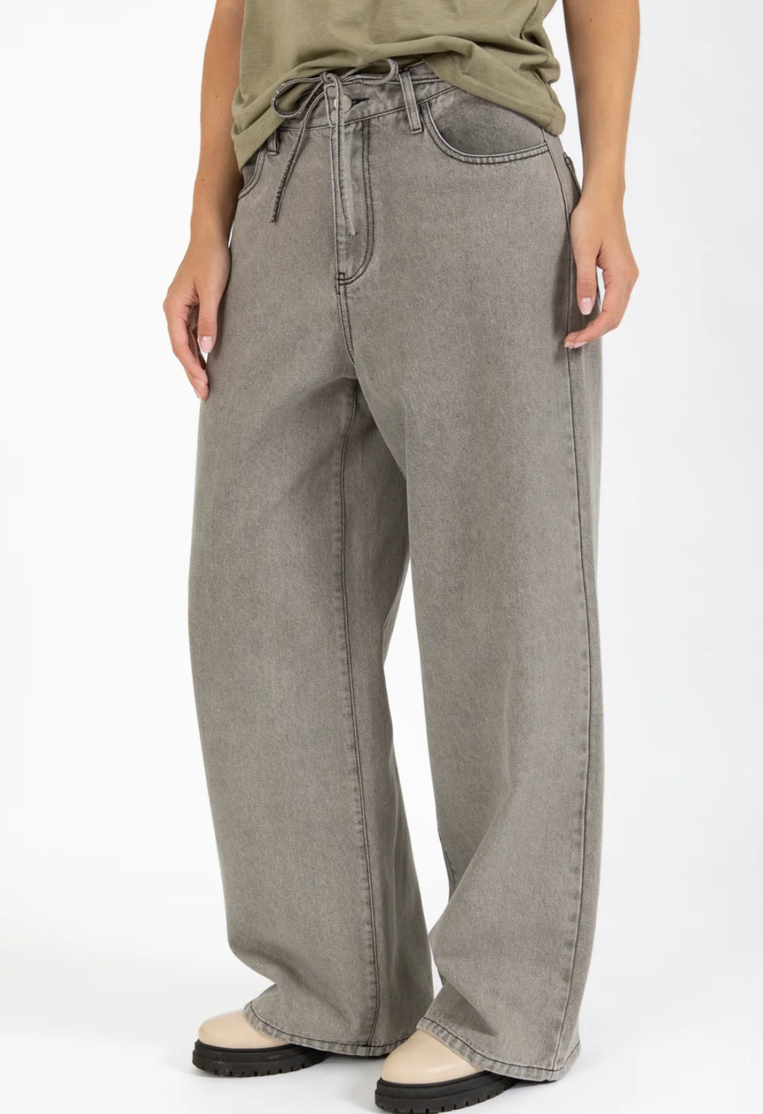 QUINN LOOSE DENIM PANTS