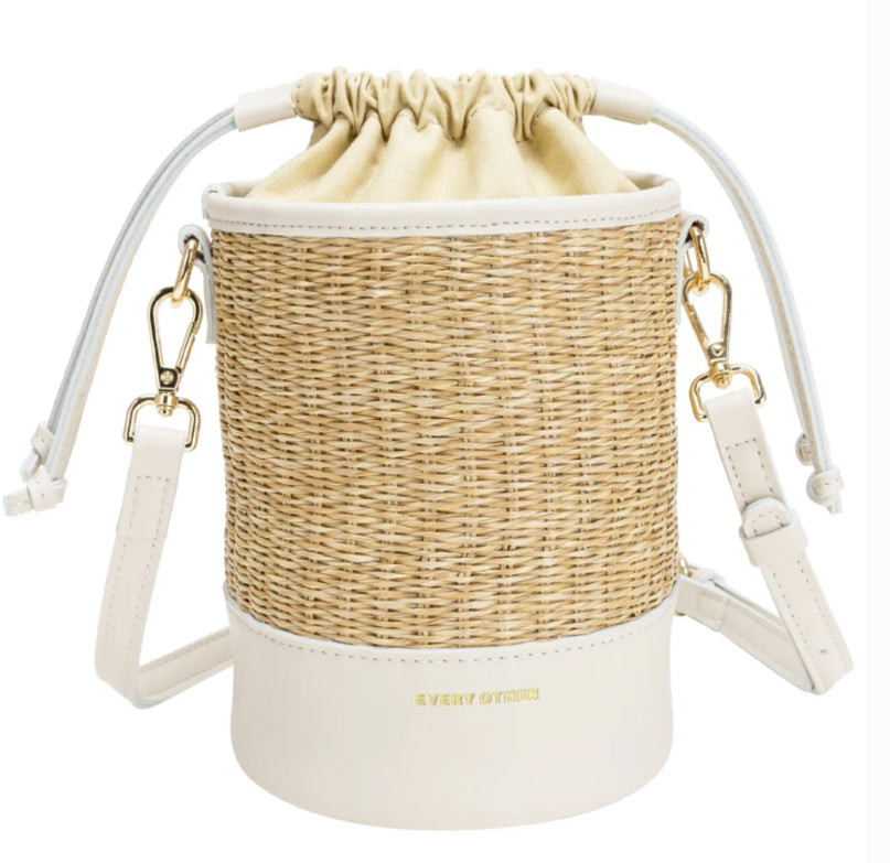 DRAWSTRING BUCKET BAG