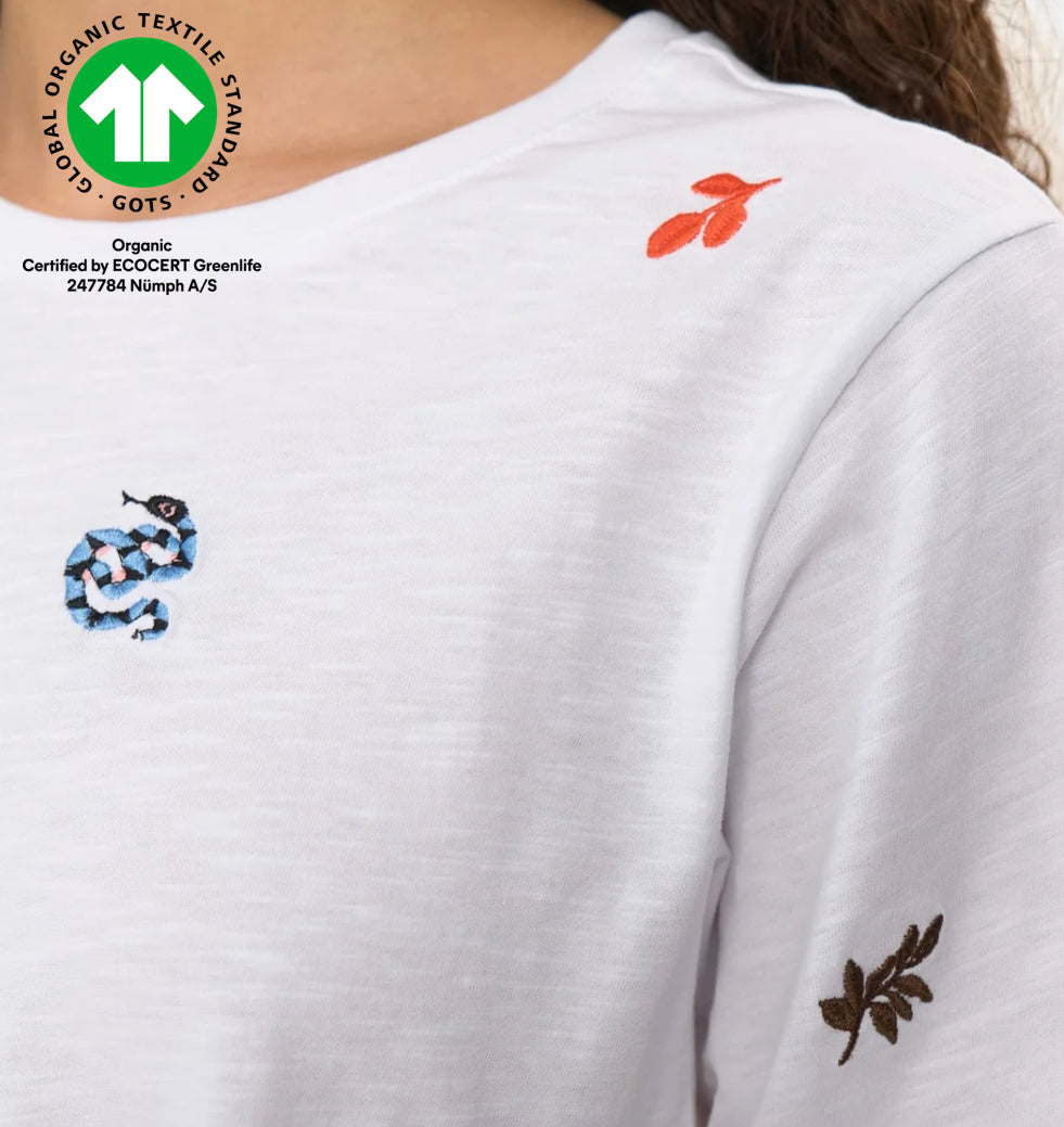 NUZOEY T-SHIRT