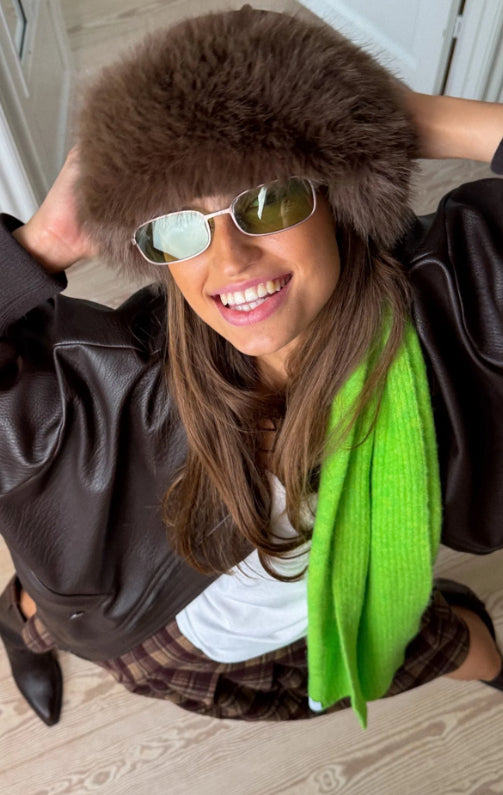 NUGORINA HAT