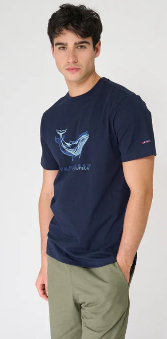 T-SHIRT WITH WHALE - SEAS THE DAY