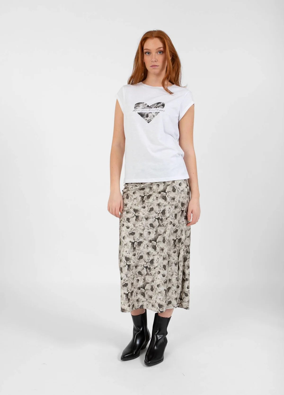 CC Heart Happy T-Shirt - White / Black