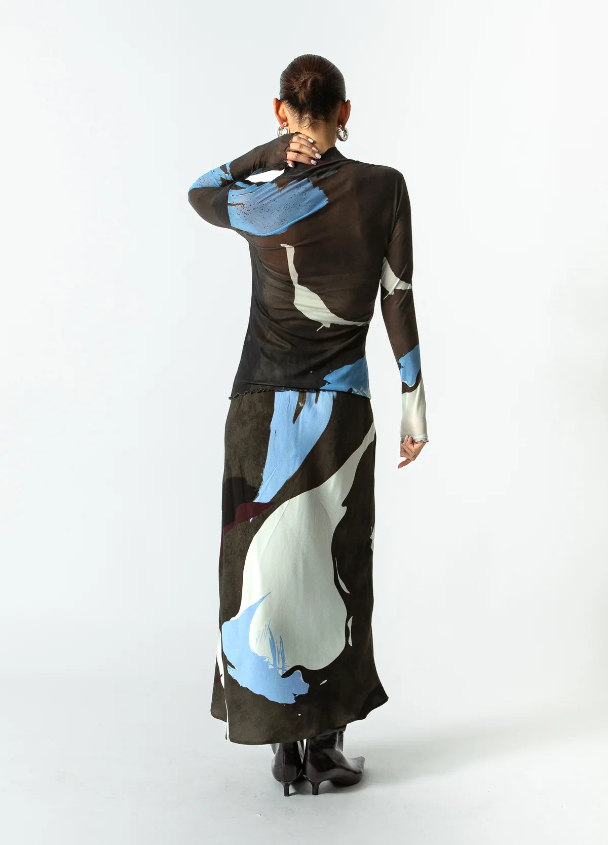 SHADOW GRAPHIC PRINT SKIRT