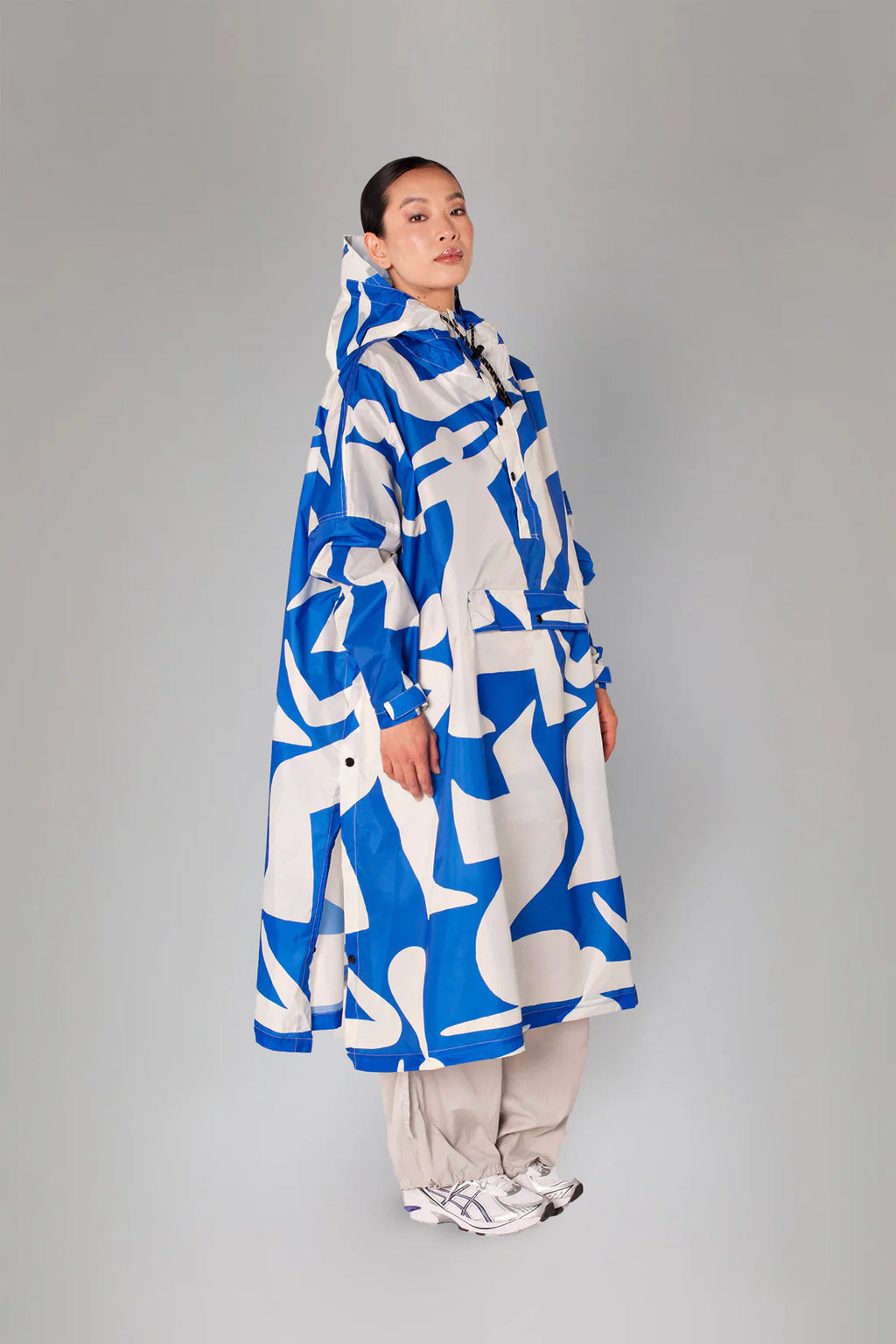 Timo Kuilder 'Blue Dance' Adults Poncho