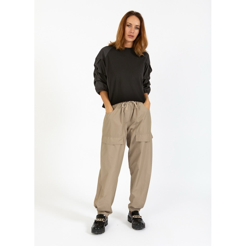 BLOUSE MIX WITH PUFFY SLEEVES
