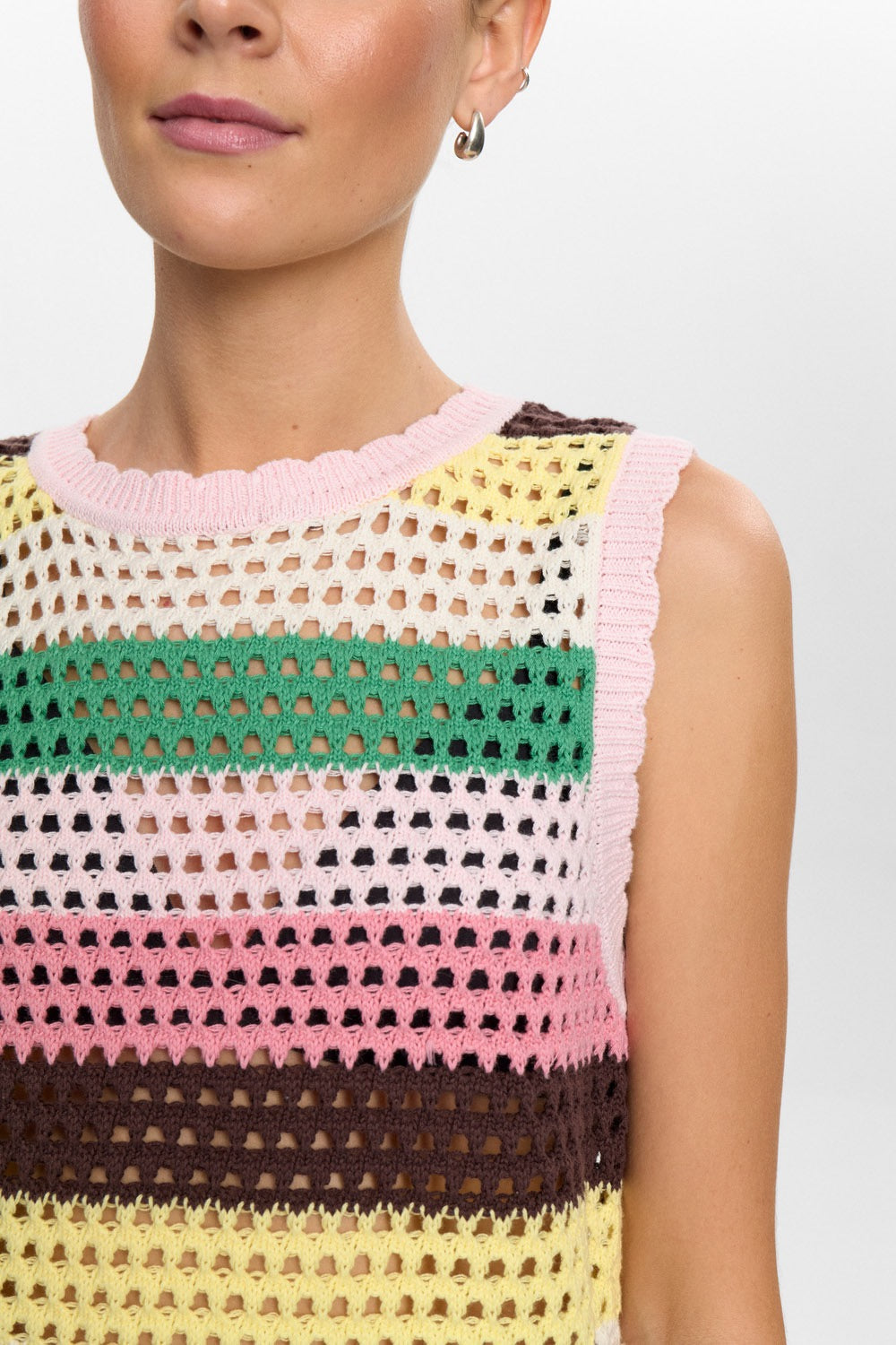NUMOANA VEST