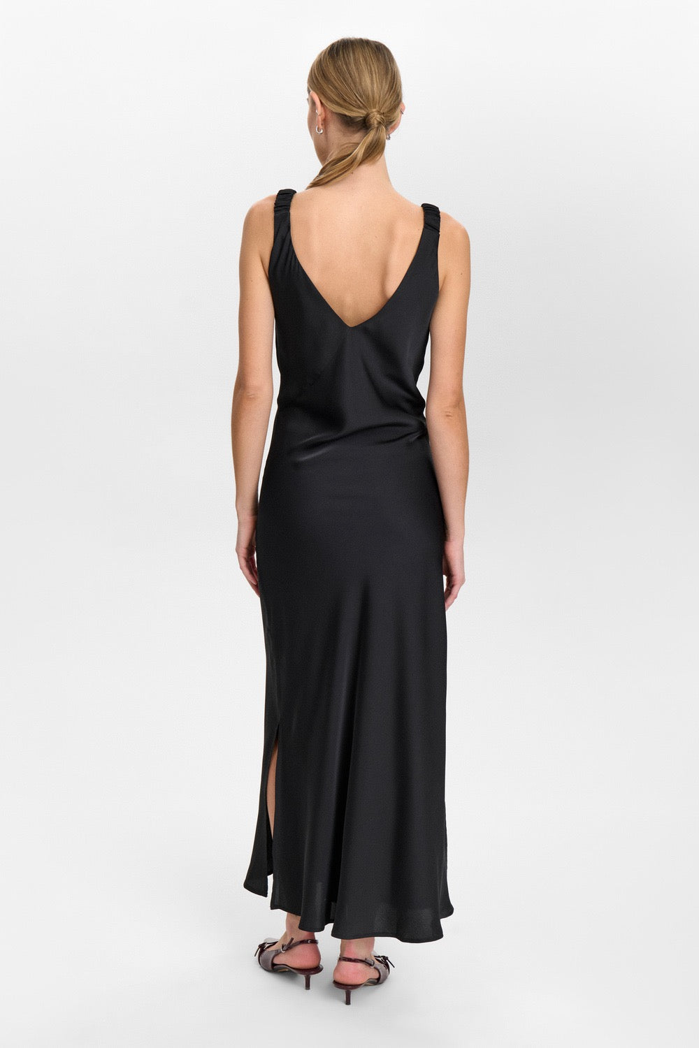 NUEVERY DRESS