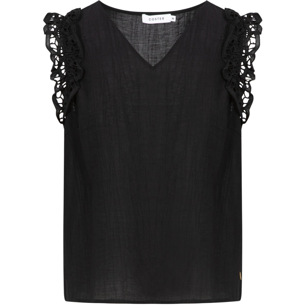 BLACK LACE DETAIL TOP