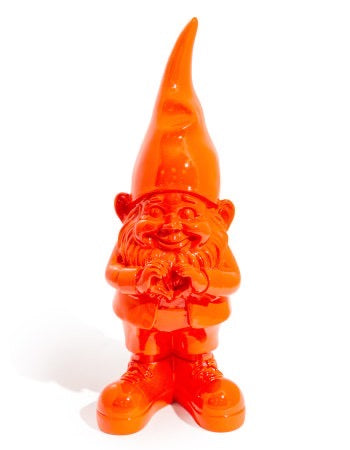 MEDIUM HEART HANDS GNOME FIGURE