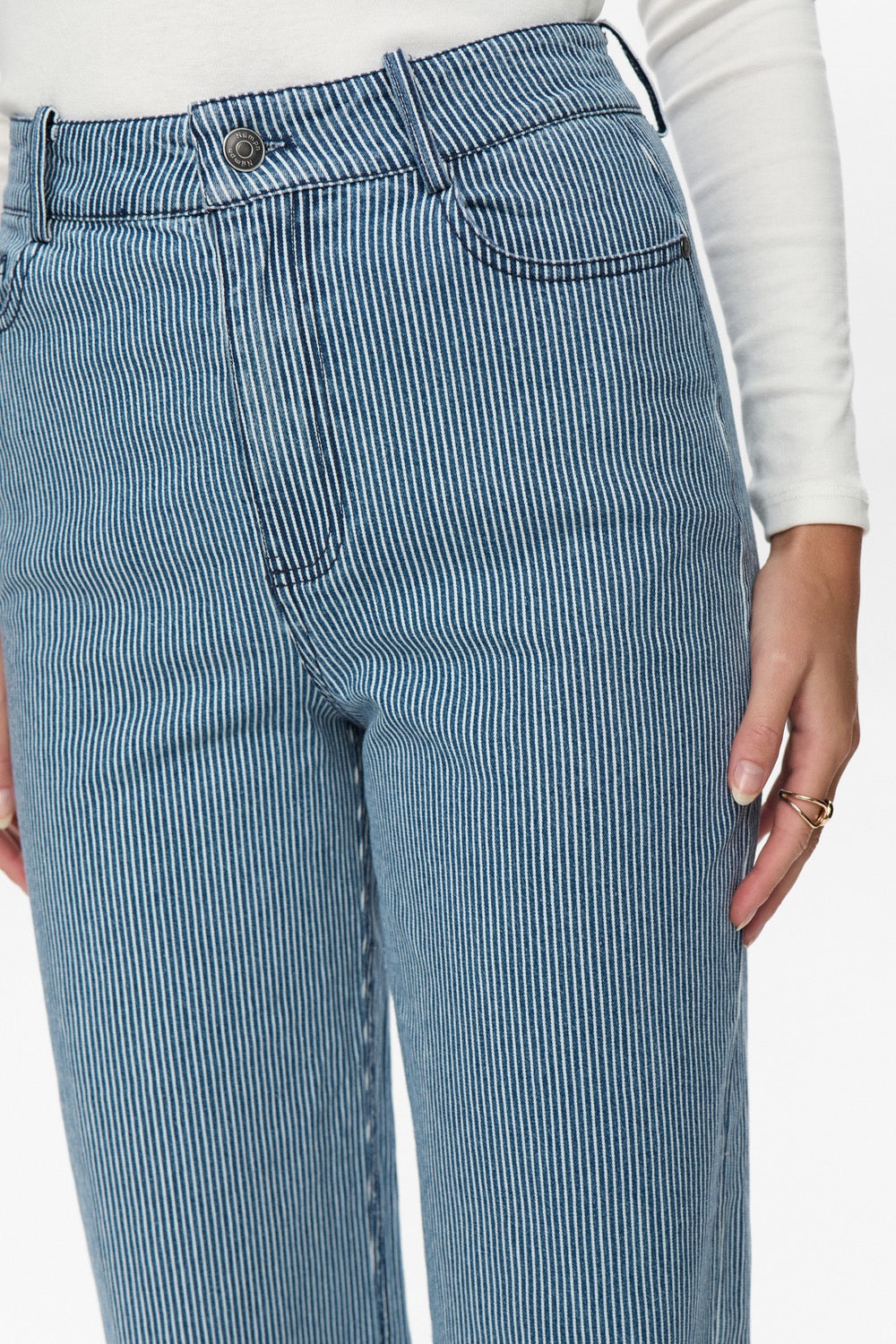 NUERINA PANTS