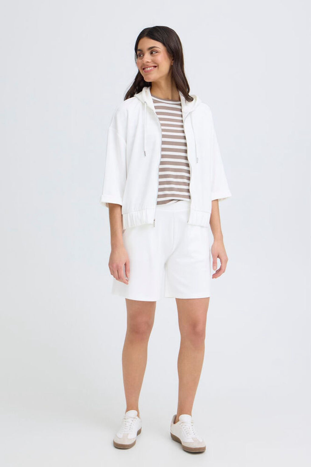 Fraurora Ja-Zip Up Sweatshirt