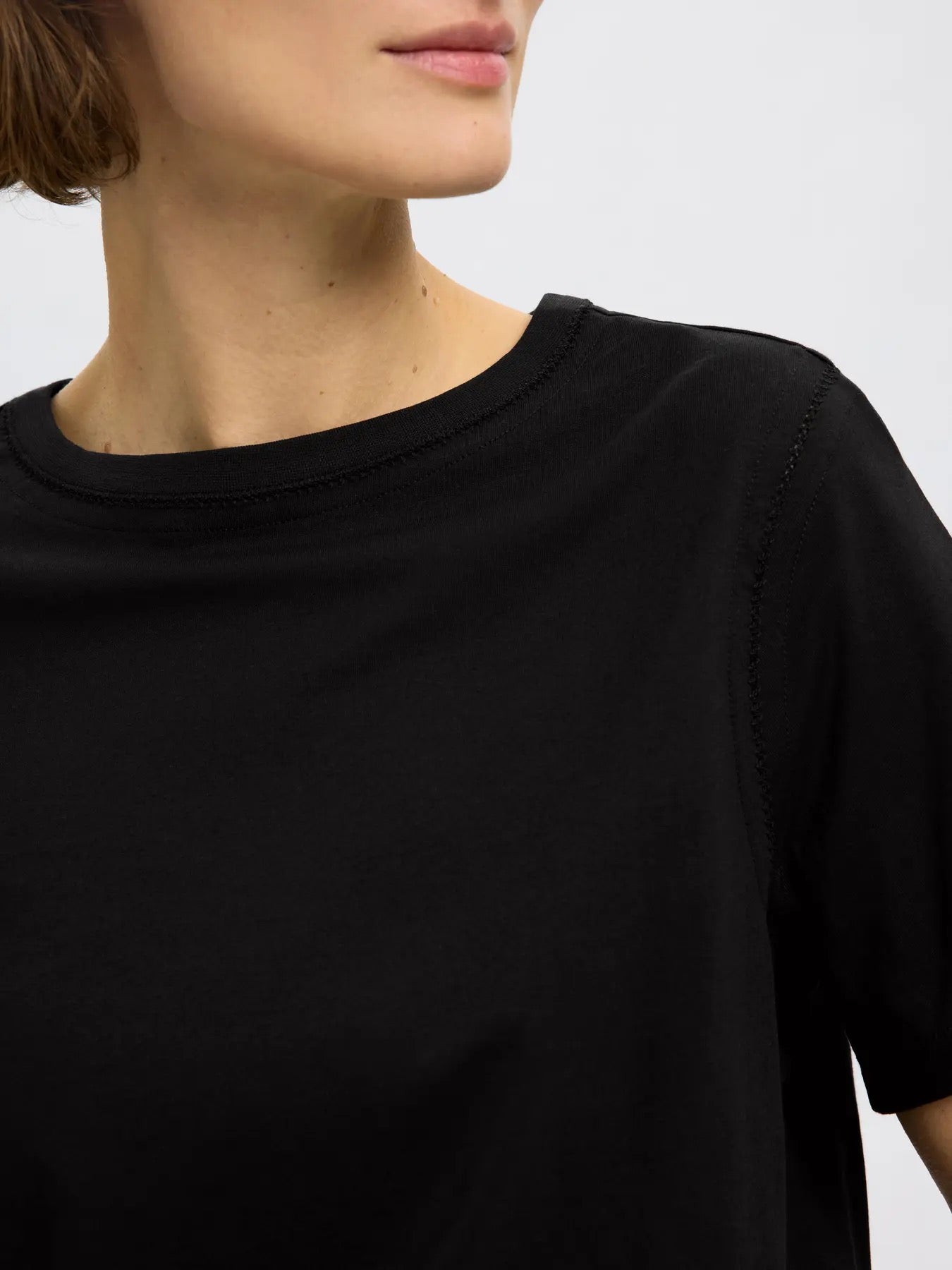 SLFASSIA SS INSERT TEE