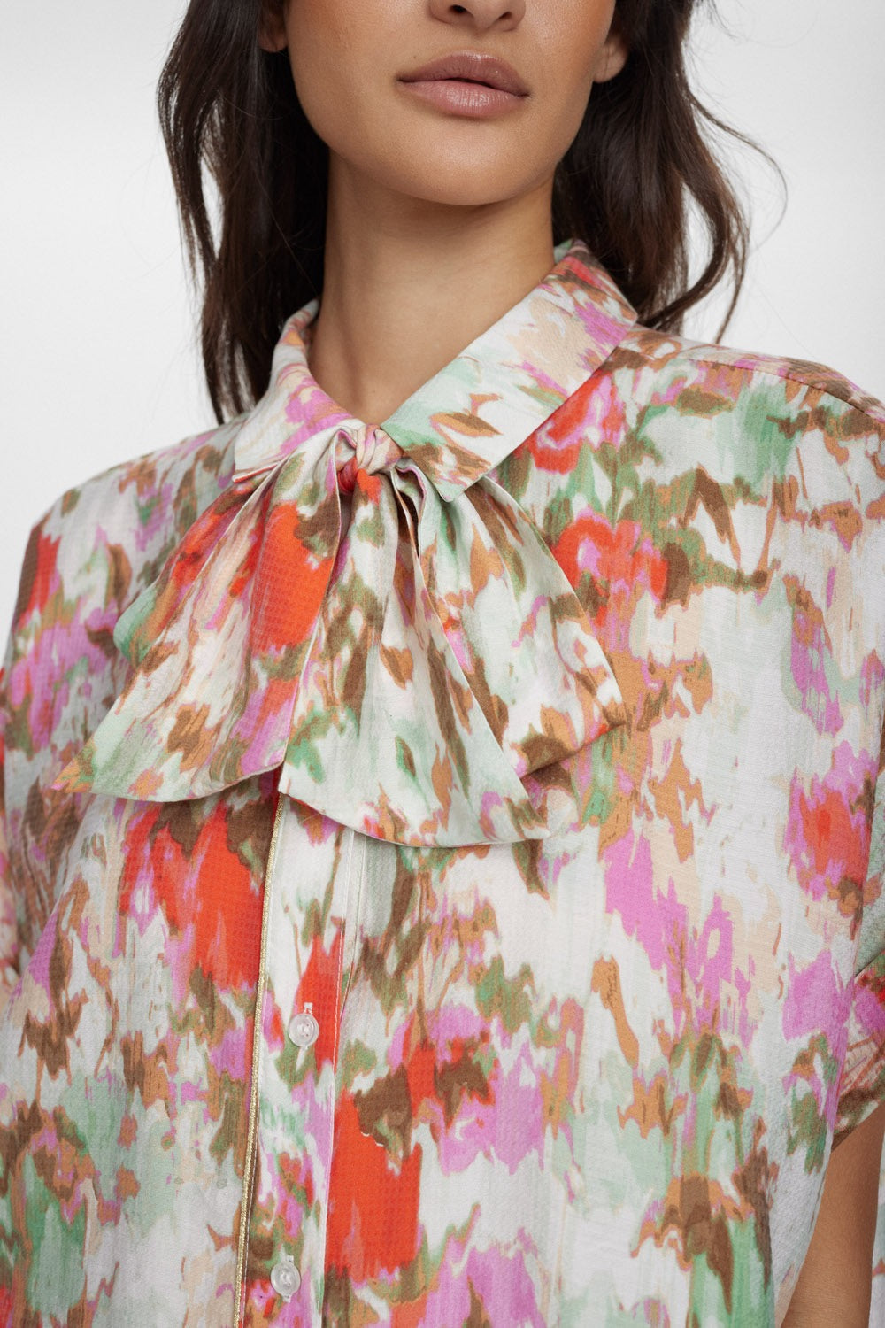 NUVINNIE BOW SHIRT - Pristine