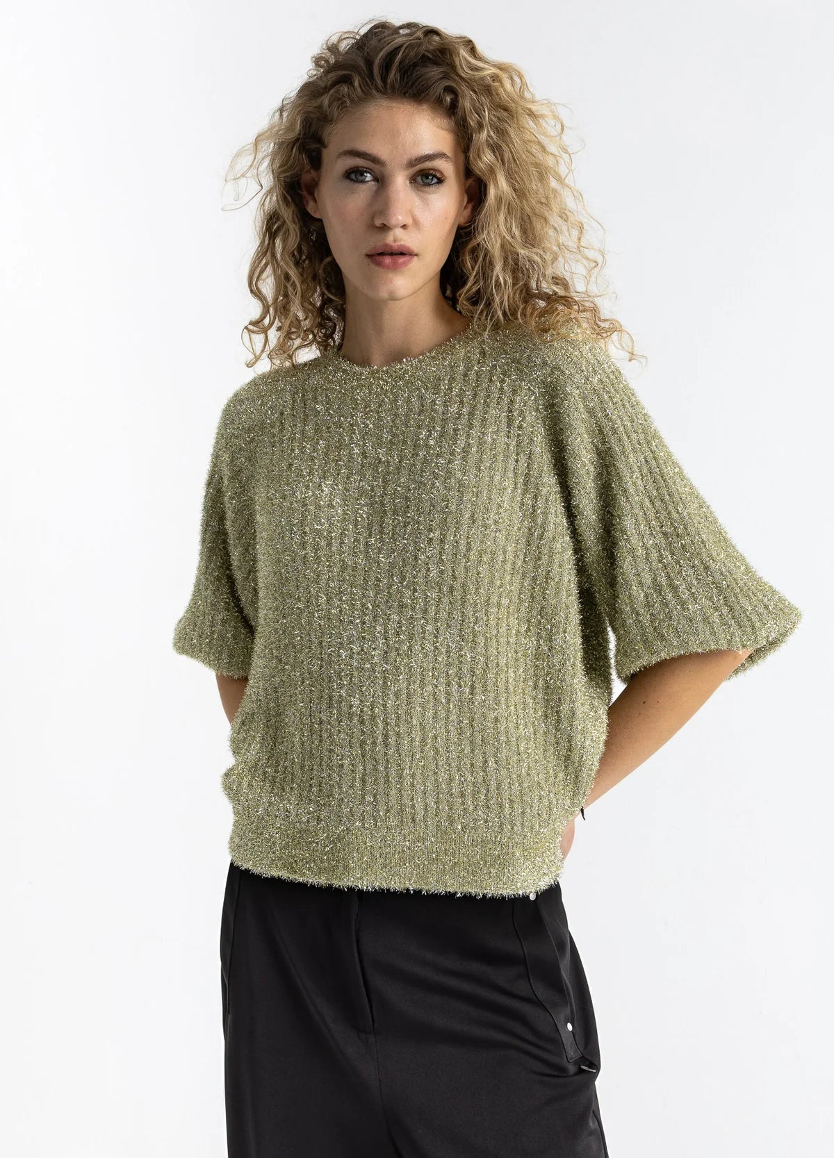 CHAMPAGNE LUREX KNIT