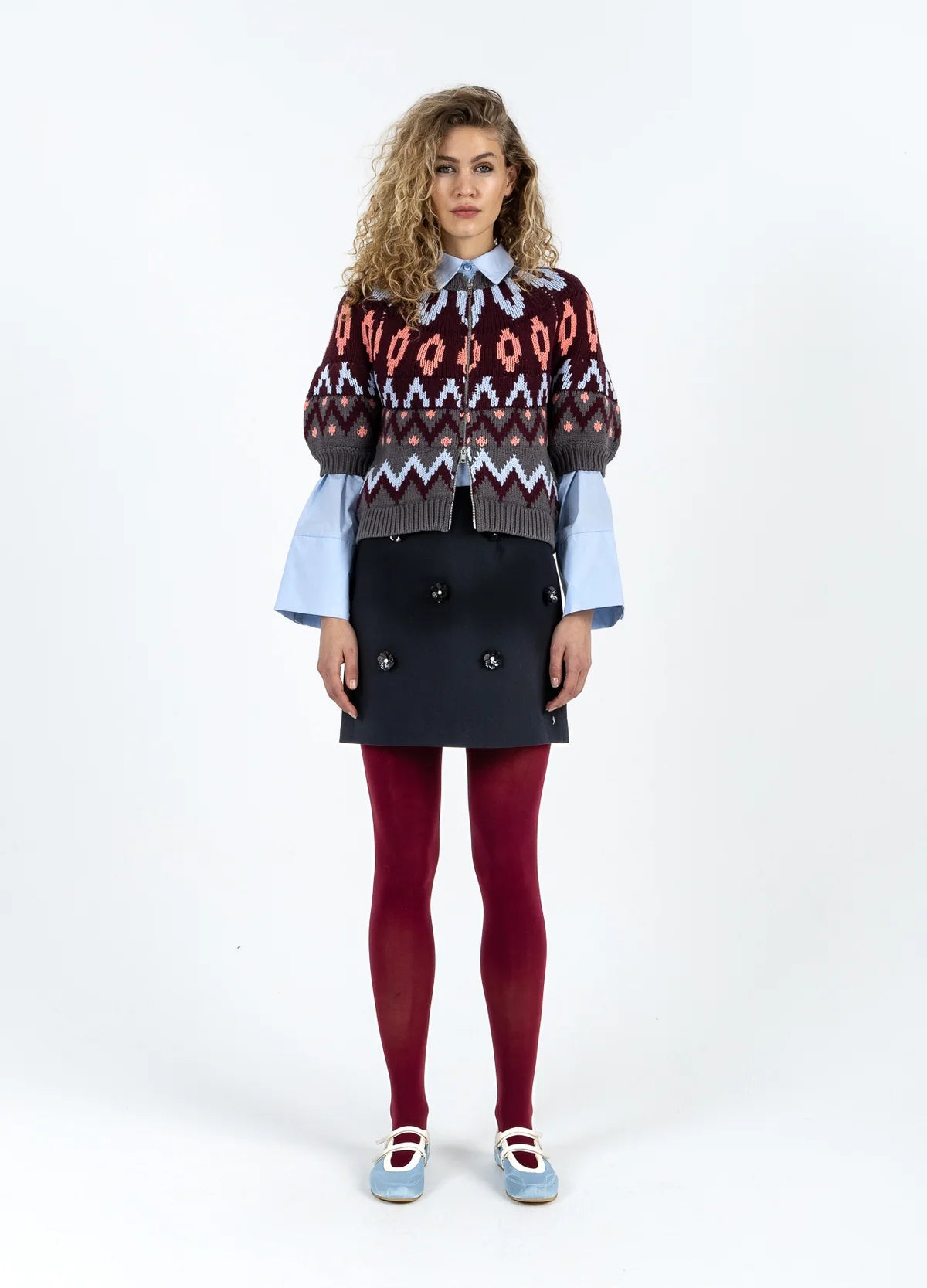 MINI SKIRT WITH FLOWER