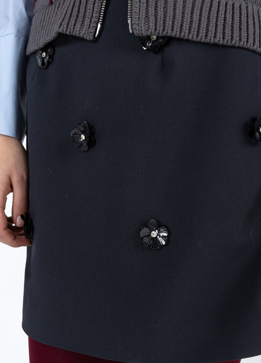 MINI SKIRT WITH FLOWER